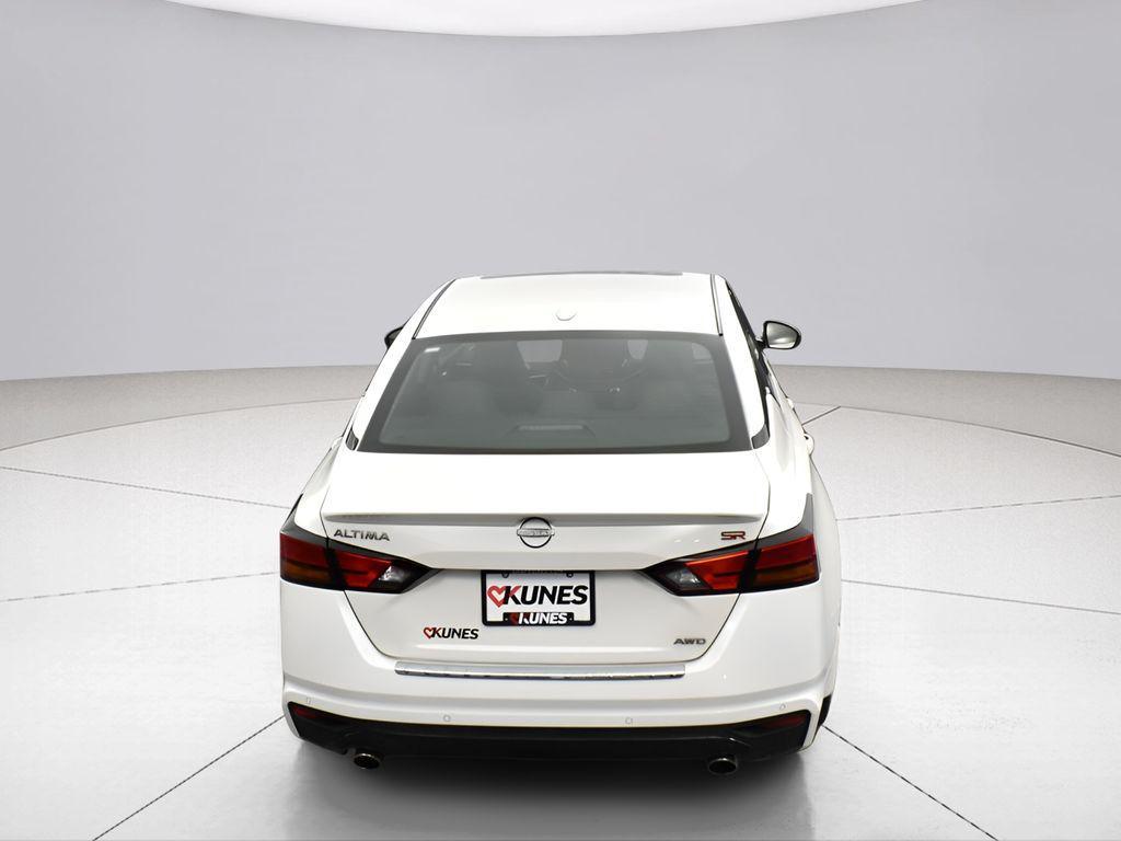 used 2023 Nissan Altima car, priced at $23,054