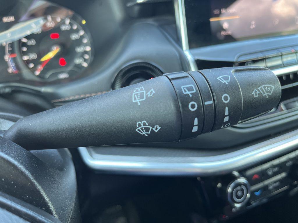 used 2023 Jeep Compass car, priced at $22,642