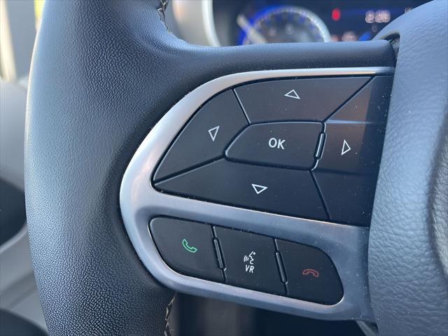 used 2022 Chrysler Pacifica car, priced at $20,294