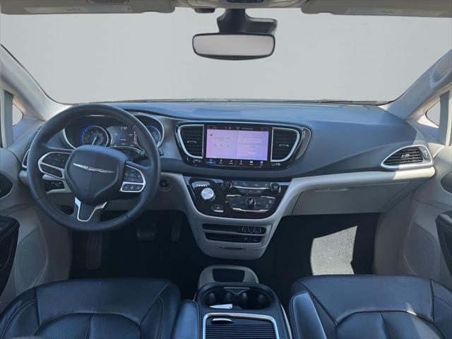 used 2022 Chrysler Pacifica car, priced at $20,294