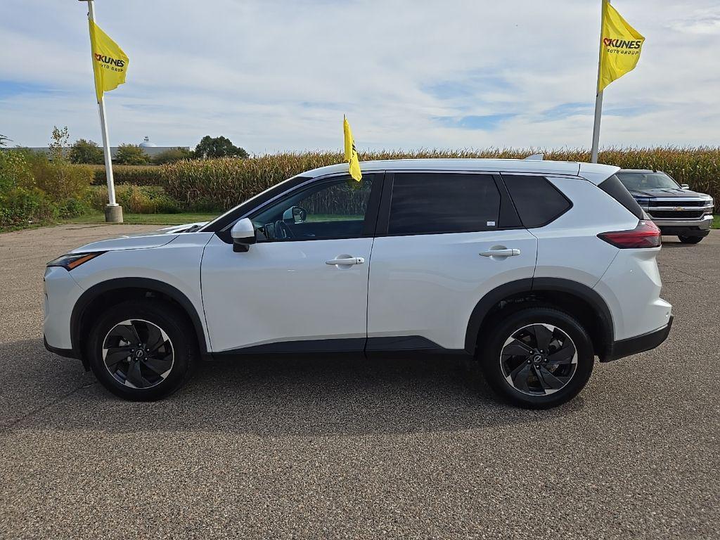 used 2024 Nissan Rogue car, priced at $22,270