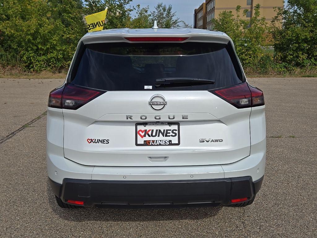 used 2024 Nissan Rogue car, priced at $22,270