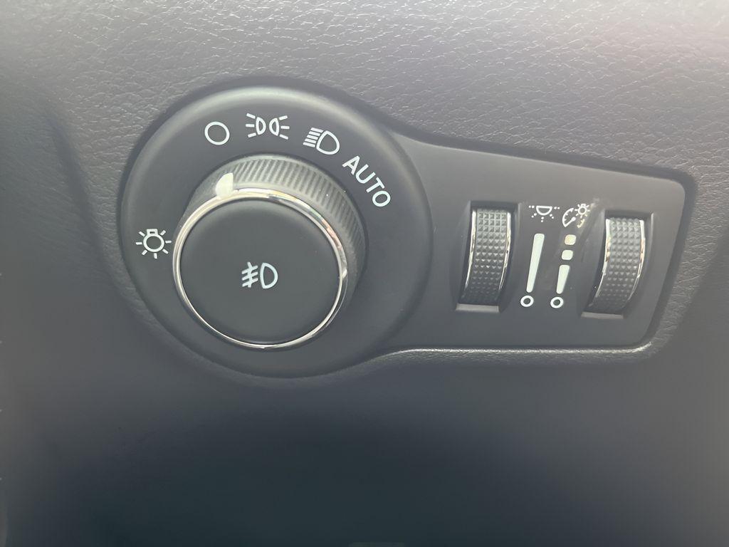 used 2022 Jeep Compass car, priced at $20,569