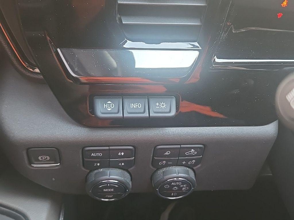 used 2023 Chevrolet Silverado 1500 car, priced at $50,193