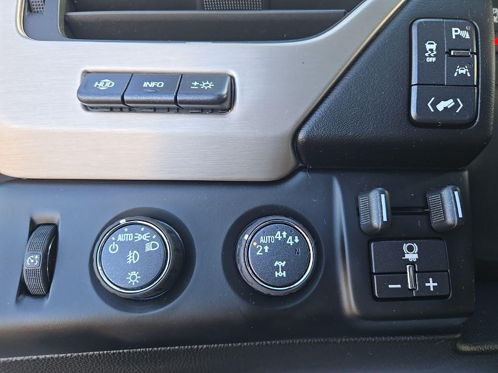 used 2018 GMC Yukon car, priced at $26,454