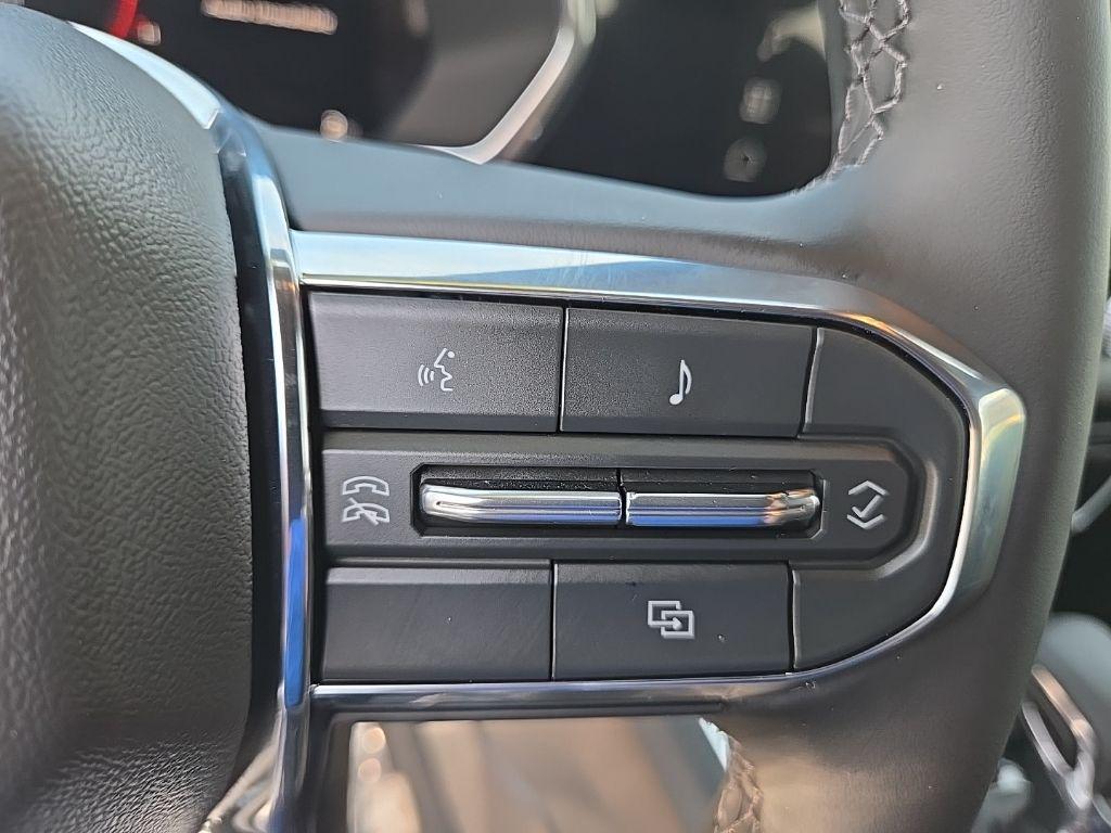 new 2026 GMC Canyon car, priced at $43,882
