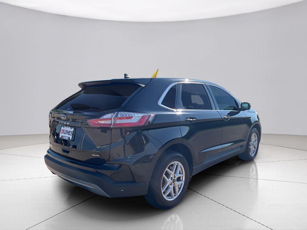 used 2024 Ford Edge car, priced at $24,952