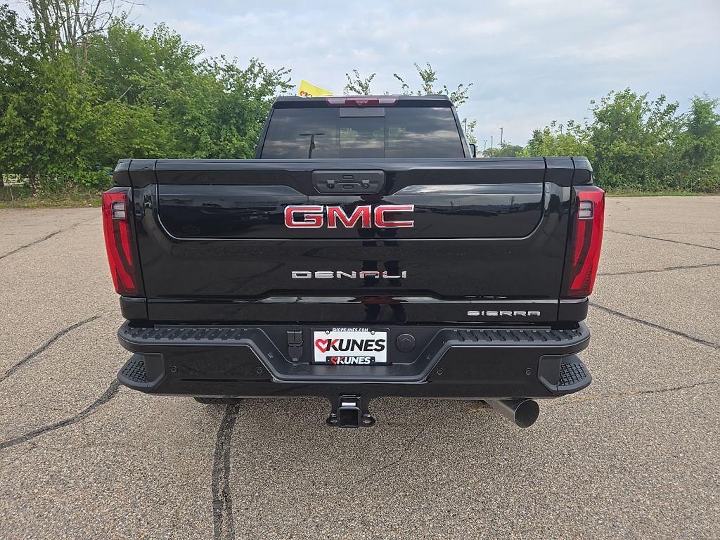 new 2025 GMC Sierra 2500 car, priced at $79,820