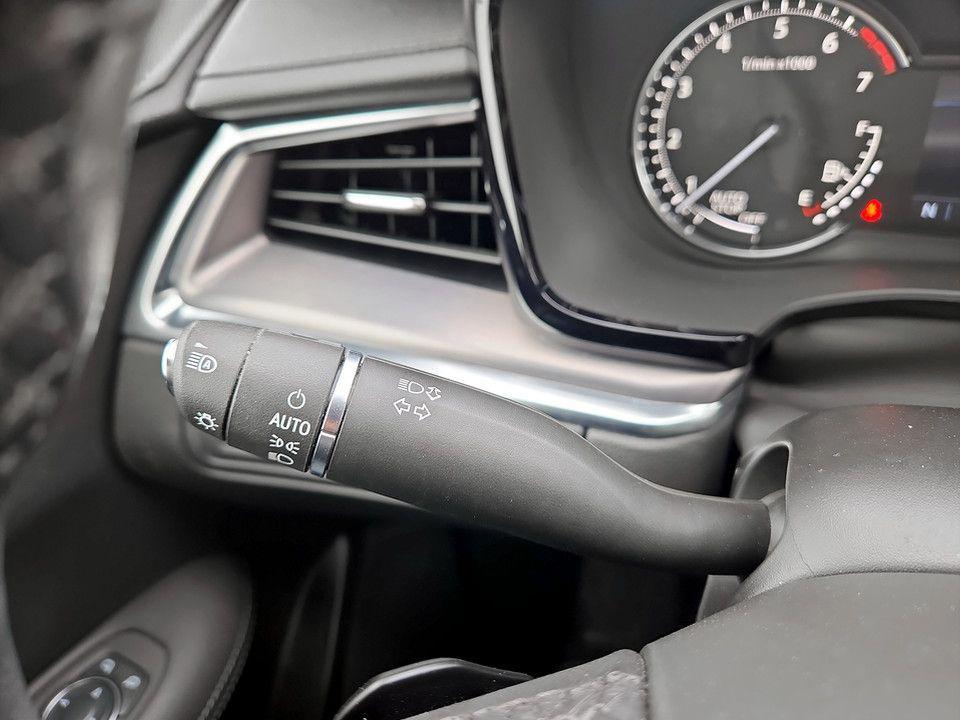 used 2021 Cadillac XT5 car, priced at $23,305