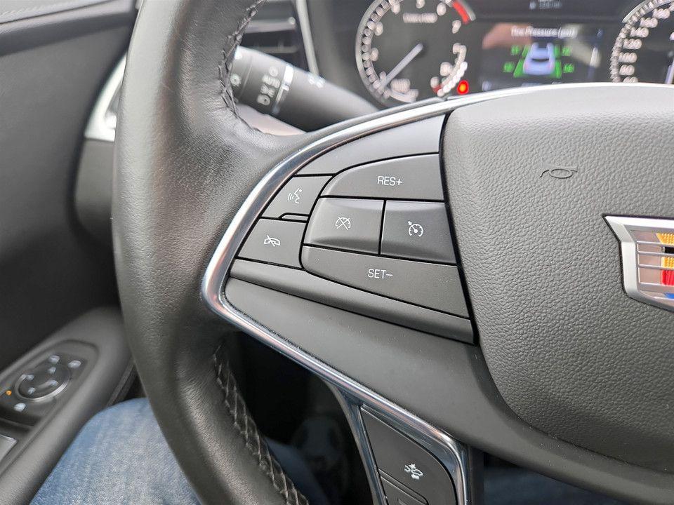 used 2021 Cadillac XT5 car, priced at $23,305