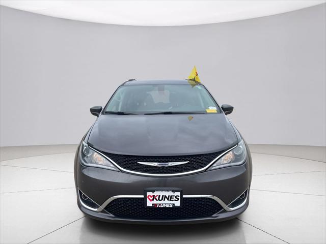 used 2020 Chrysler Pacifica car, priced at $15,019