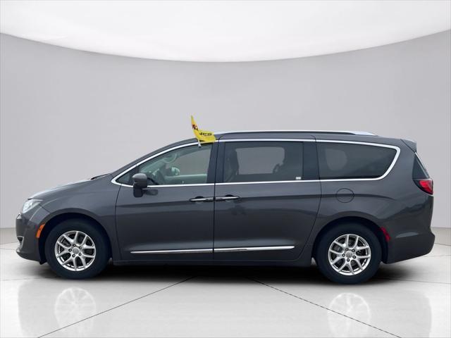 used 2020 Chrysler Pacifica car, priced at $15,019