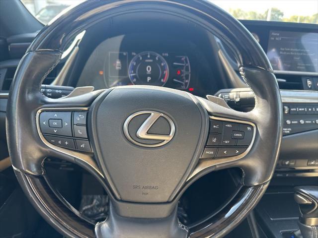 used 2019 Lexus ES 350 car, priced at $24,560