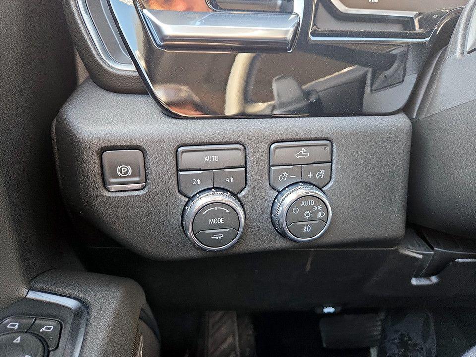 new 2026 GMC Sierra 1500 car, priced at $56,575