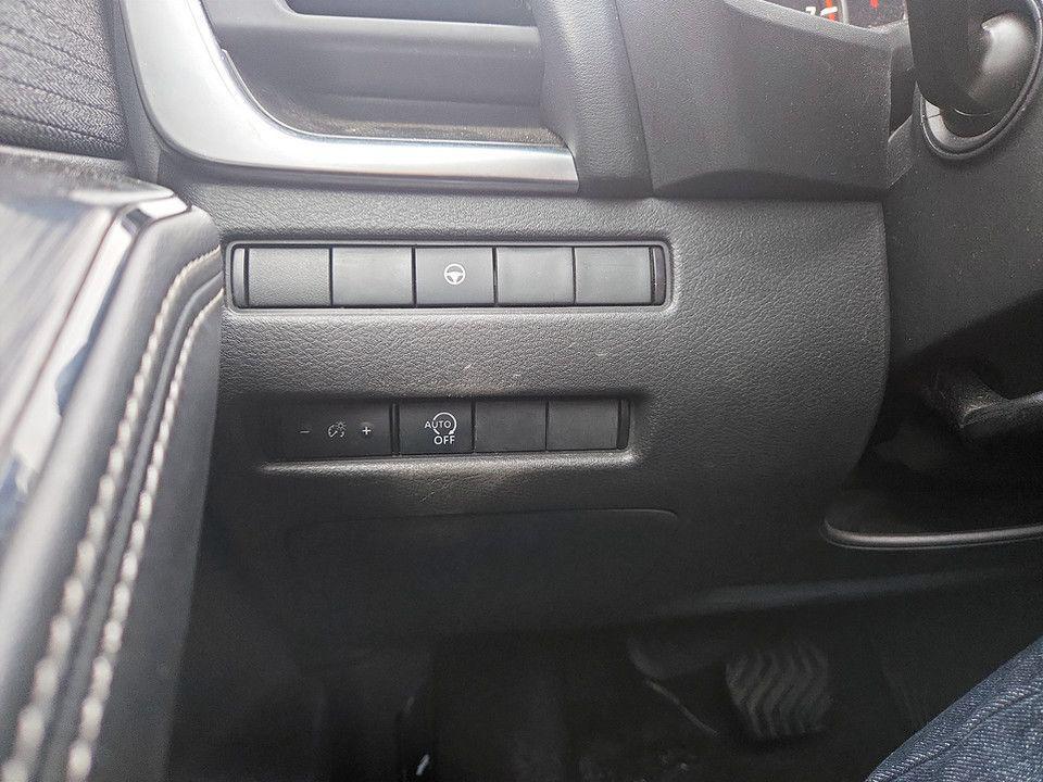 used 2023 Nissan Rogue car, priced at $21,112