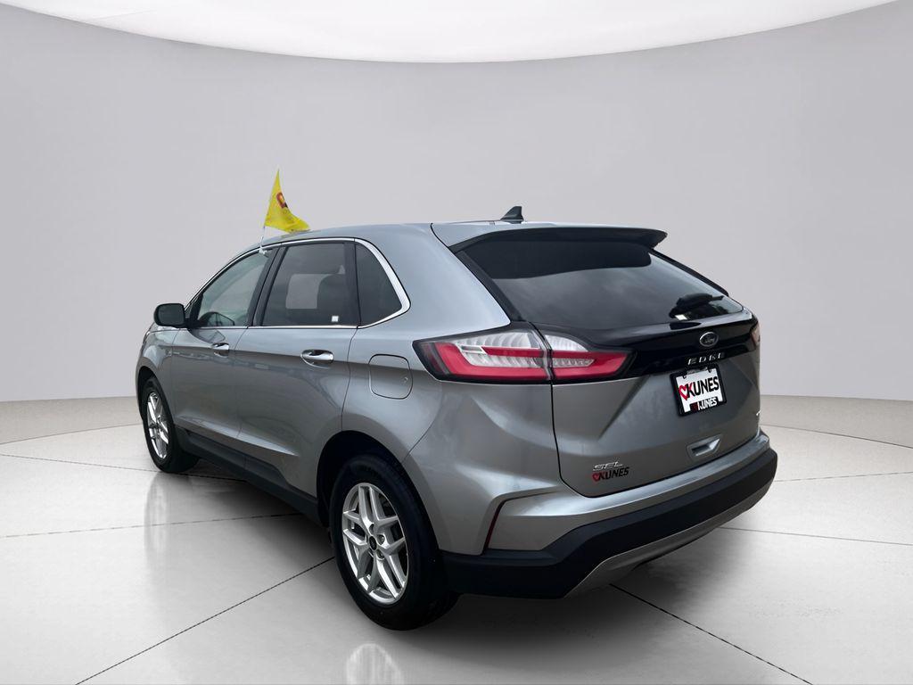 used 2024 Ford Edge car, priced at $25,936