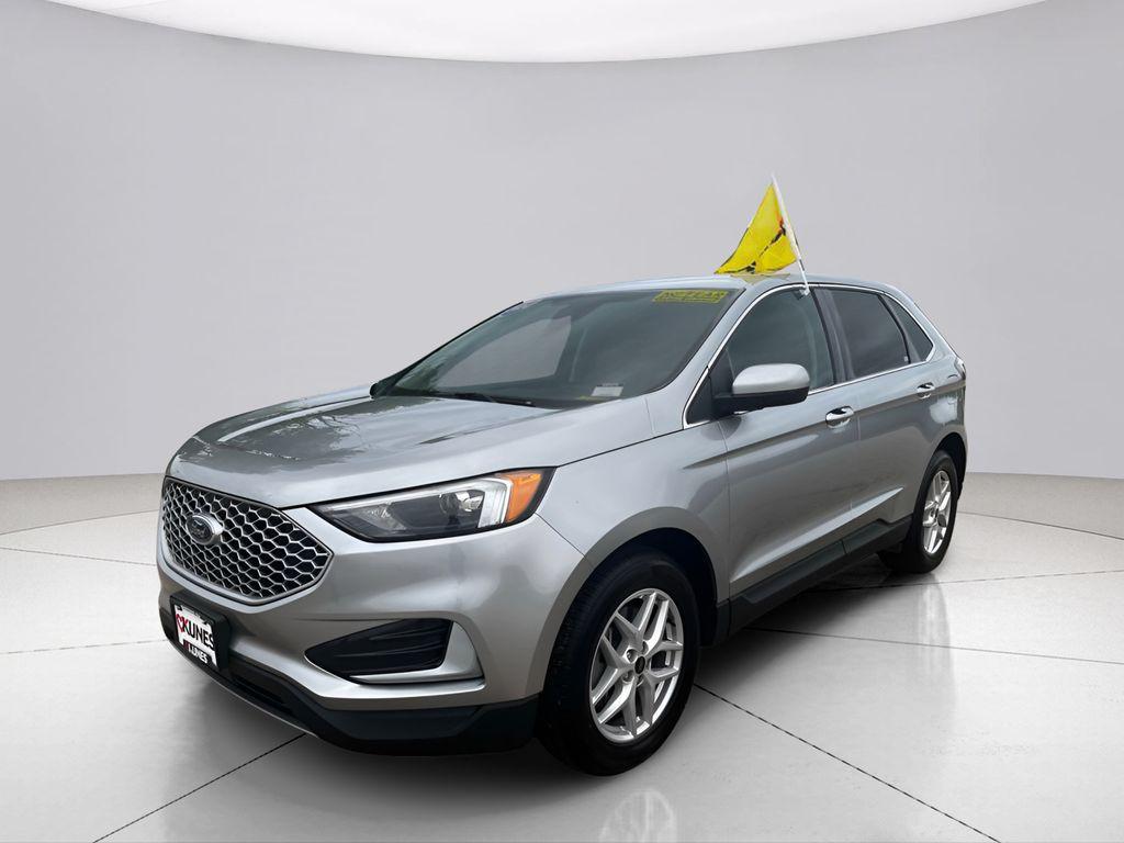 used 2024 Ford Edge car, priced at $25,936