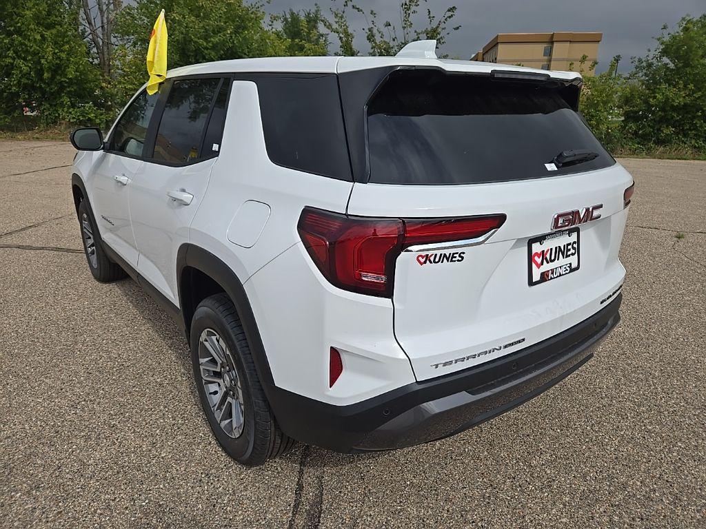 new 2026 GMC Terrain car, priced at $31,990