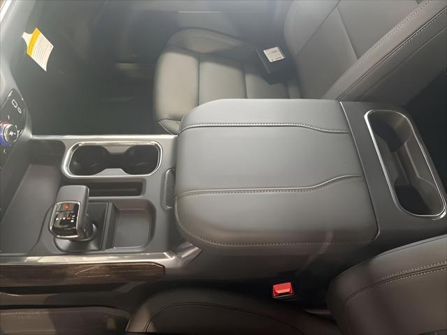 new 2025 GMC Sierra 1500 car, priced at $58,072