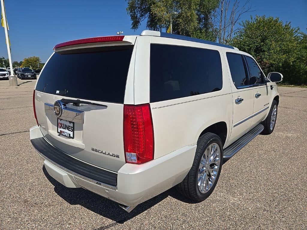 used 2012 Cadillac Escalade ESV car, priced at $13,417