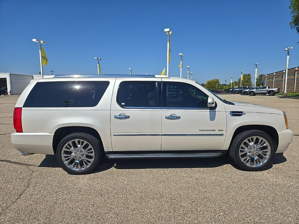 used 2012 Cadillac Escalade ESV car, priced at $13,417