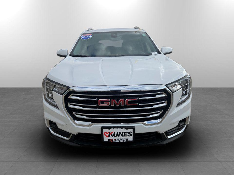 used 2024 GMC Terrain car, priced at $23,737