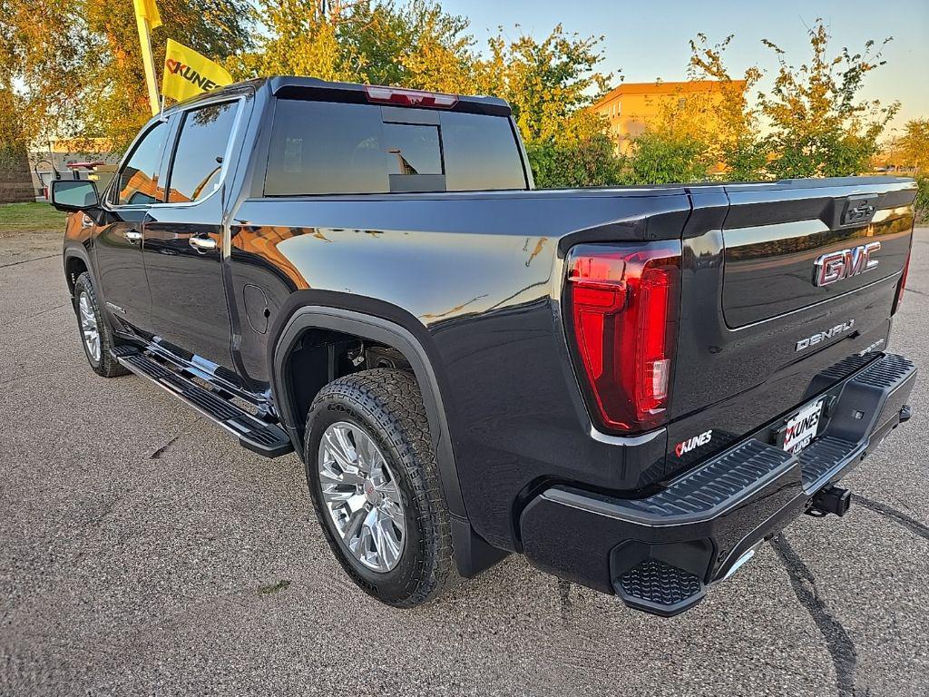 new 2026 GMC Sierra 1500 car, priced at $71,027