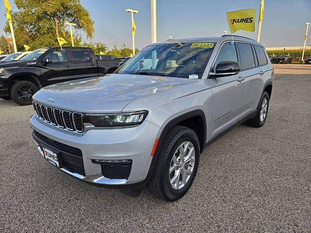used 2023 Jeep Grand Cherokee L car, priced at $28,998