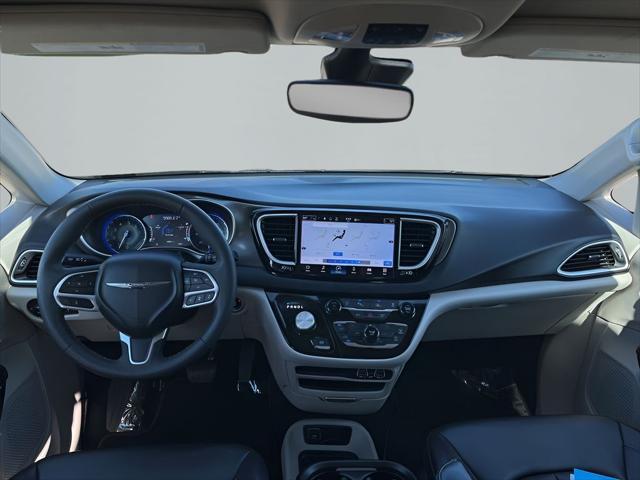 used 2023 Chrysler Pacifica car, priced at $22,685