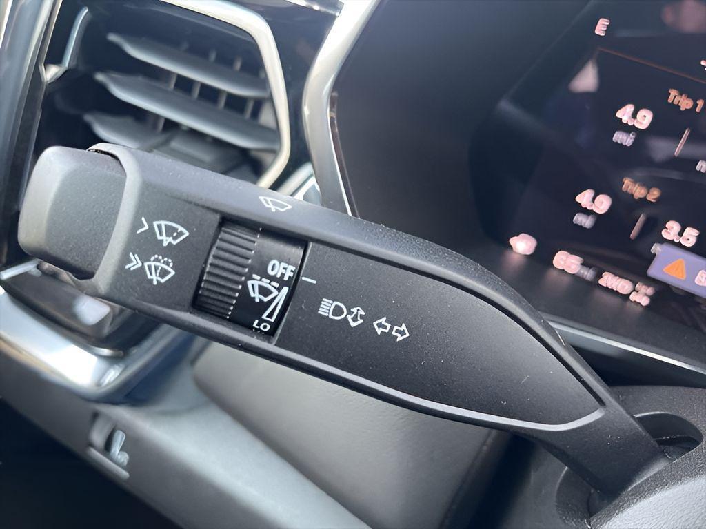 new 2025 GMC Canyon car, priced at $45,321
