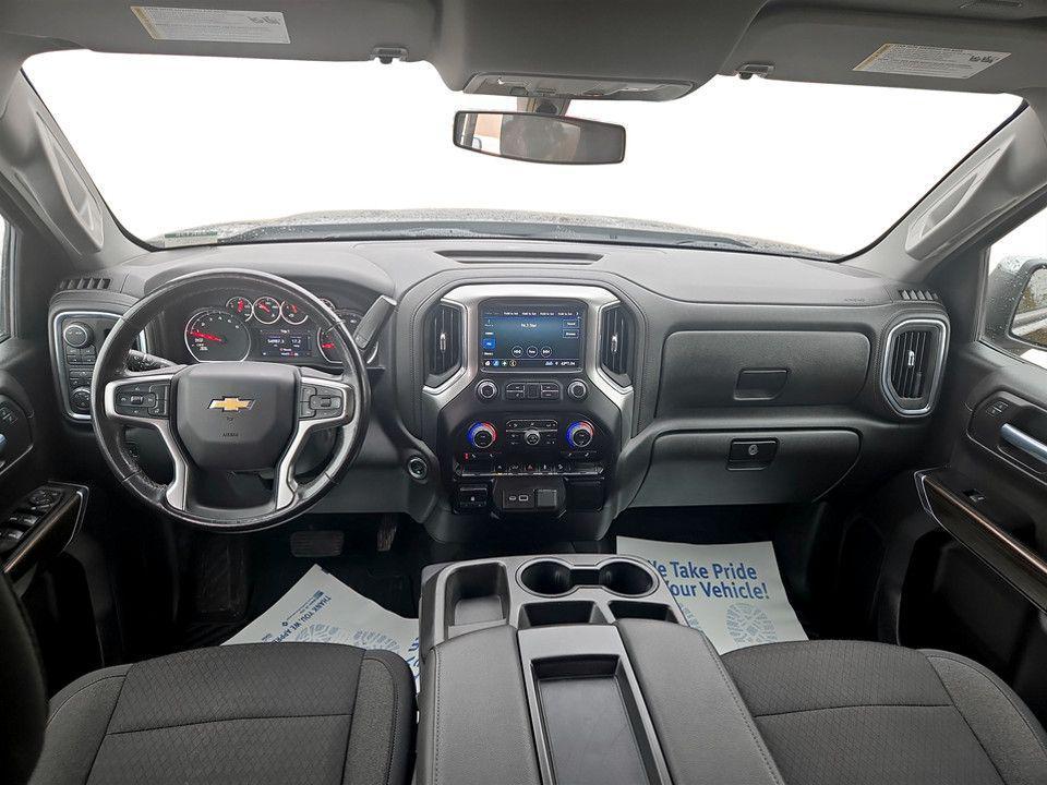 used 2022 Chevrolet Silverado 1500 car, priced at $31,870