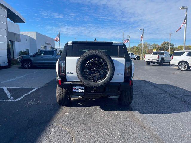 new 2025 GMC HUMMER EV SUV car, priced at $97,152