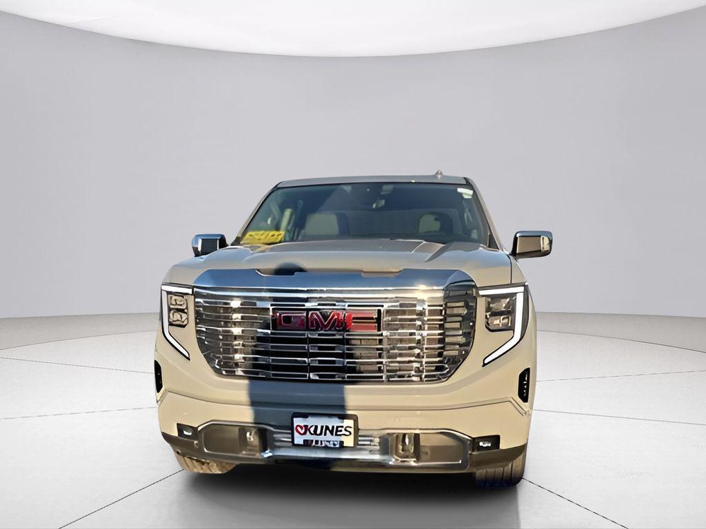 new 2025 GMC Sierra 1500 car, priced at $71,170