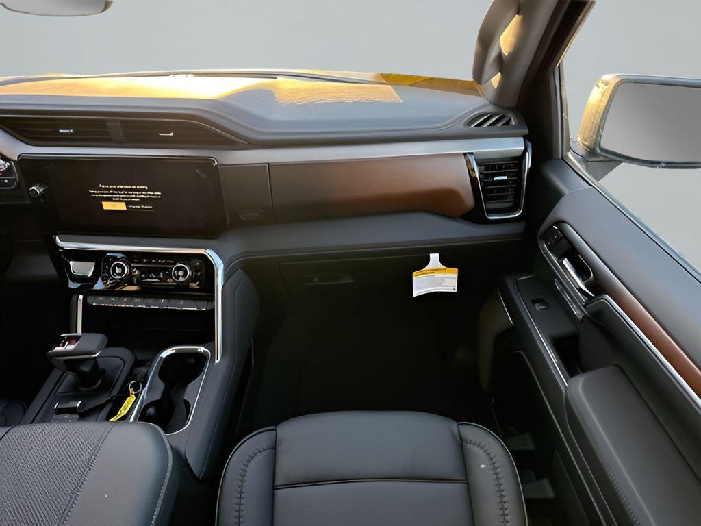 new 2025 GMC Sierra 1500 car, priced at $71,170