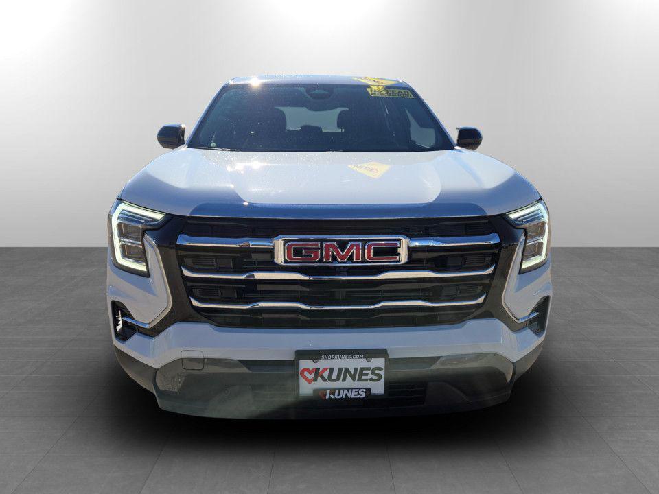 new 2026 GMC Terrain car, priced at $33,103
