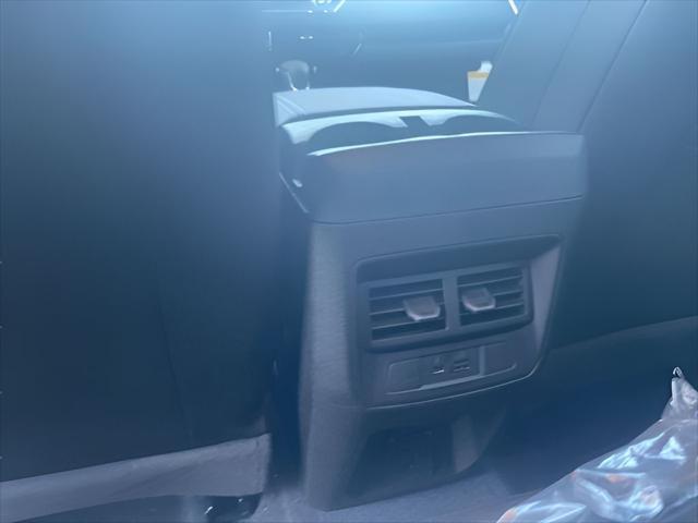 new 2024 GMC Canyon car, priced at $39,237