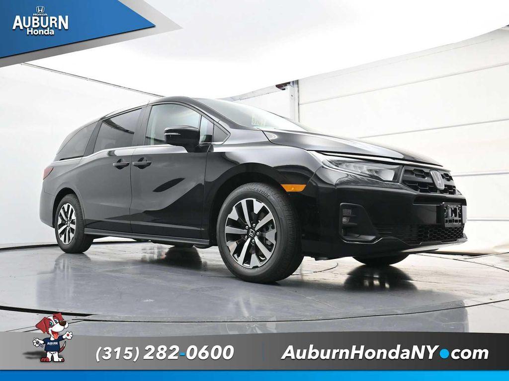 new 2026 Honda Odyssey car, priced at $42,290