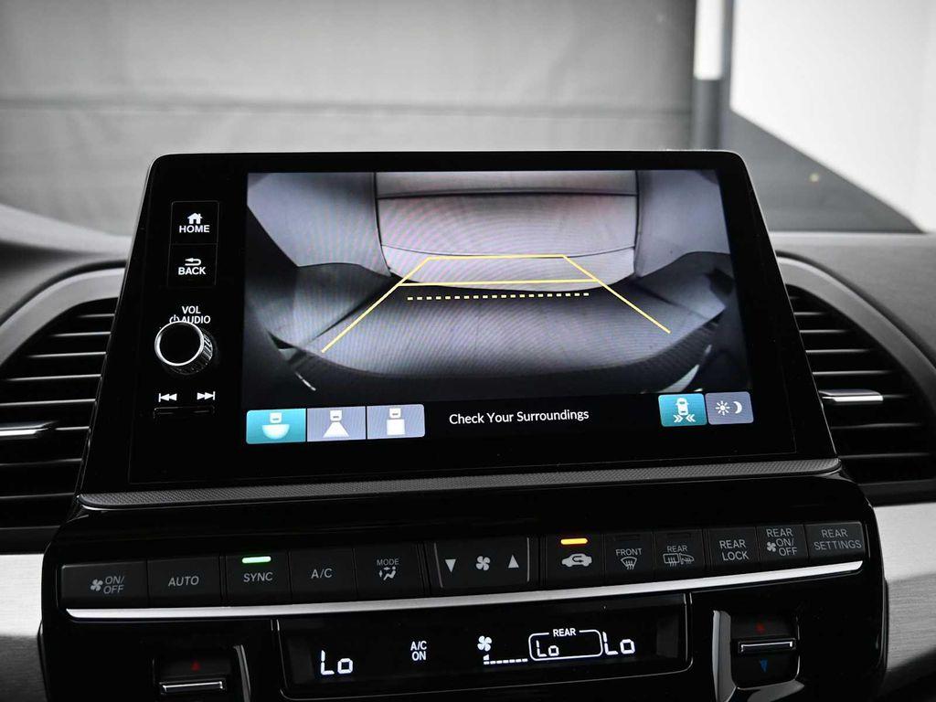 new 2026 Honda Odyssey car, priced at $42,290