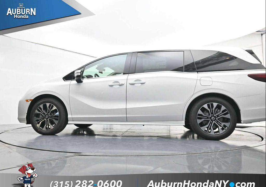 new 2026 Honda Odyssey car, priced at $53,645