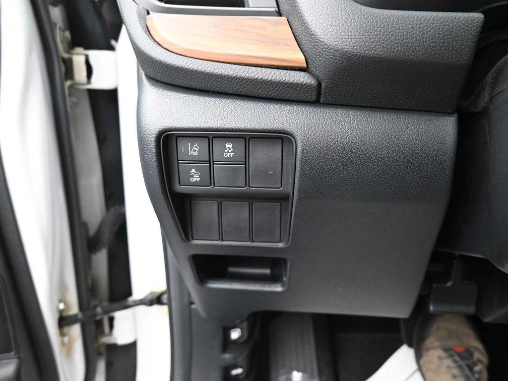 used 2022 Honda CR-V car, priced at $26,499