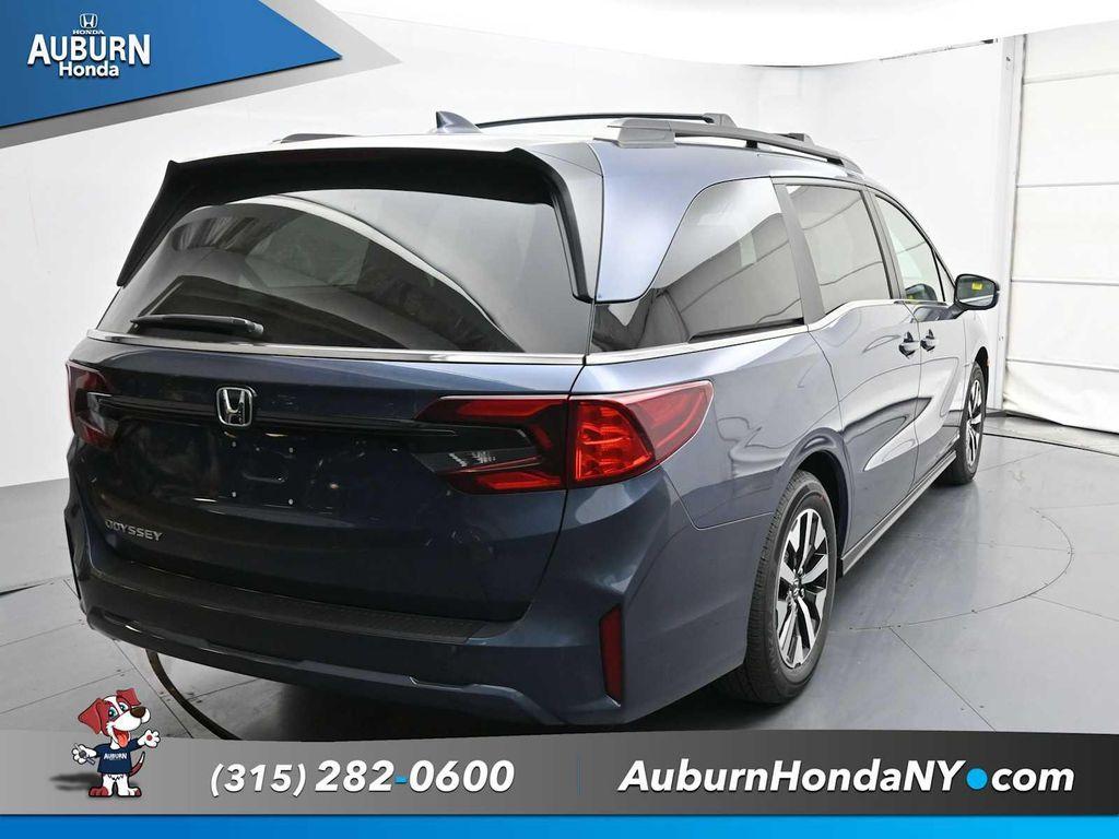 new 2026 Honda Odyssey car, priced at $45,250