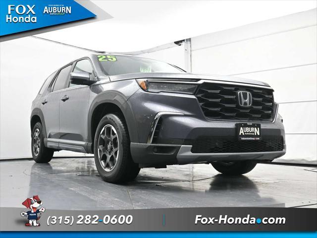 new 2025 Honda Pilot car, priced at $49,800