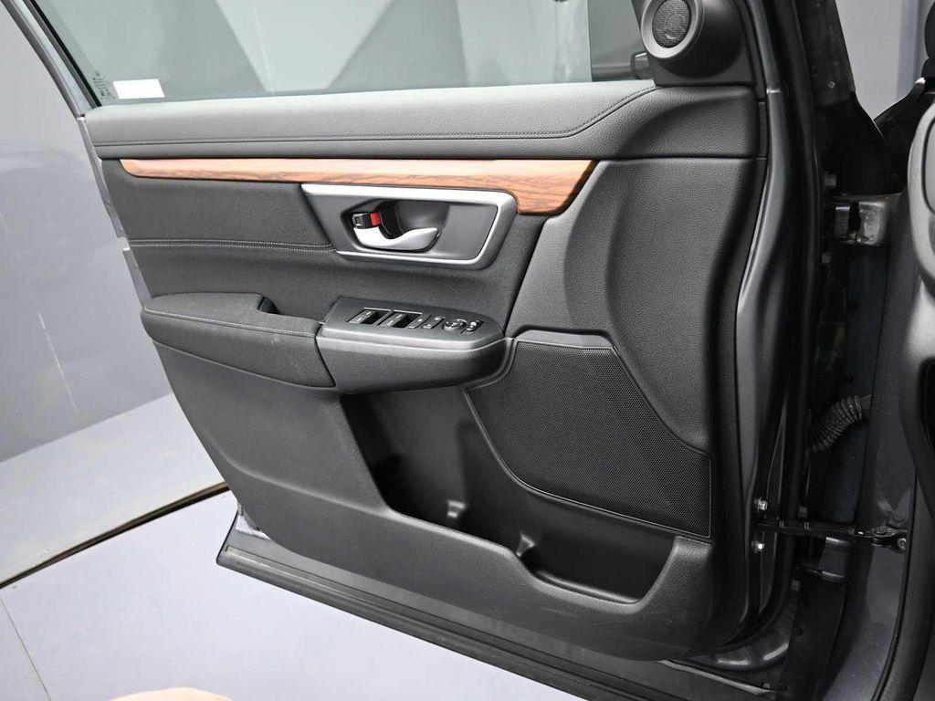 used 2021 Honda CR-V car, priced at $24,995