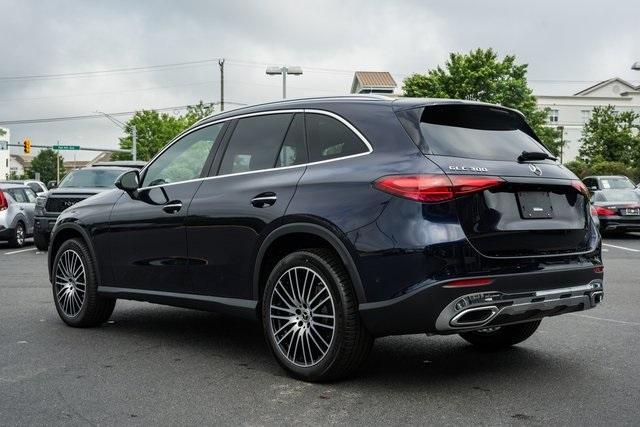 new 2024 Mercedes-Benz GLC 300 car, priced at $54,505