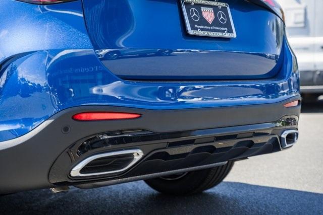 new 2025 Mercedes-Benz GLC 300 car, priced at $63,405
