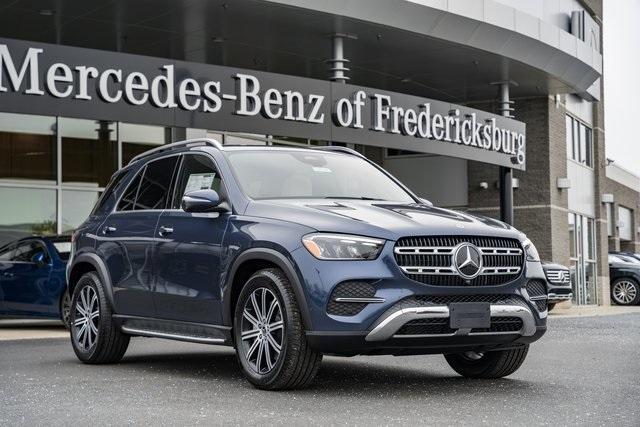 new 2025 Mercedes-Benz GLE 450 car, priced at $77,785