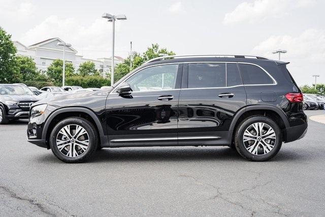 new 2025 Mercedes-Benz GLB 250 car, priced at $51,095