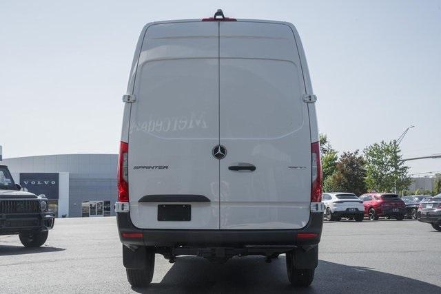 new 2025 Mercedes-Benz Sprinter 2500 car, priced at $58,943