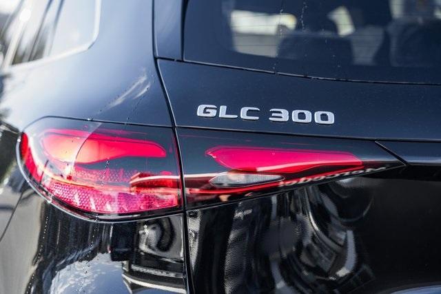 new 2026 Mercedes-Benz GLC 300 car