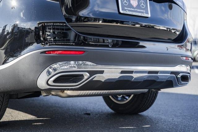 new 2026 Mercedes-Benz GLC 300 car